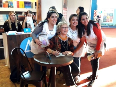 Feriadellibro3845AD510 2AD9 4B2E 2A58 7F91F702B521